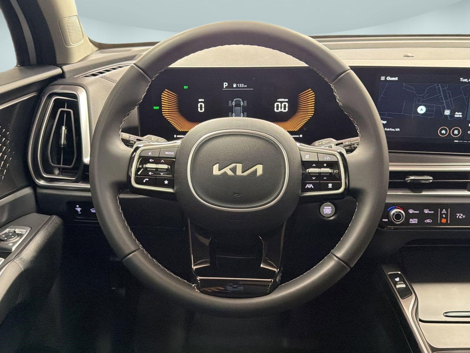 Used 2025 Kia Sorento EX w/ EX Panoramic Sunroof Package AWD/4WD image 17