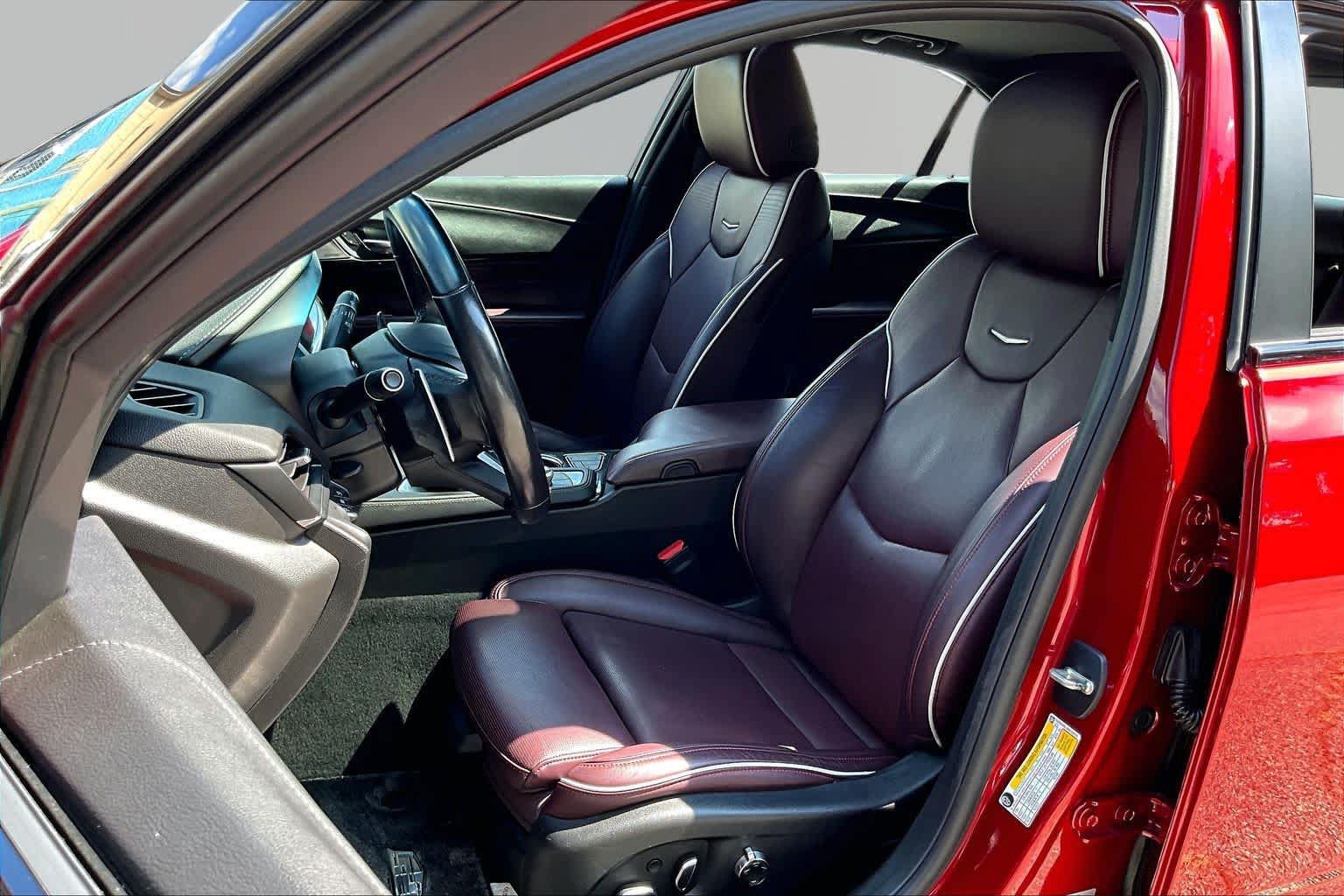 Used 2022 Cadillac CT4 V w/ Technology Package RWD image 15