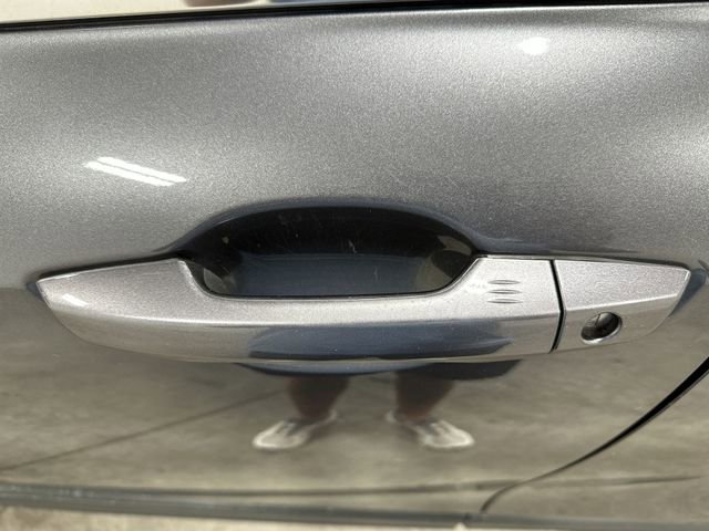 Used 2021 Honda CR-V EX-L image 13