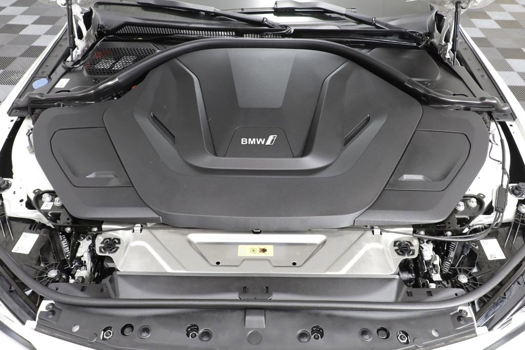 Certified 2025 BMW i4 M50 image 25