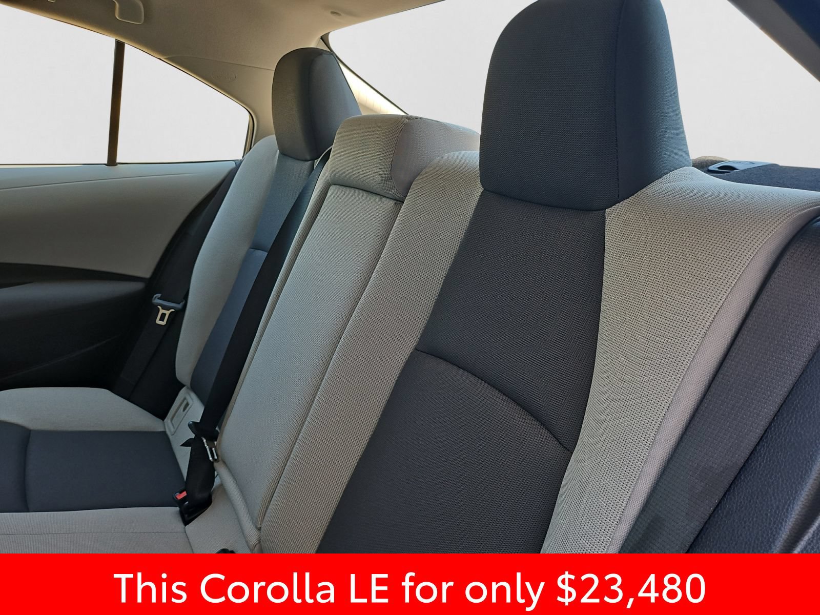 Used 2026 Toyota Corolla LE FWD image 42