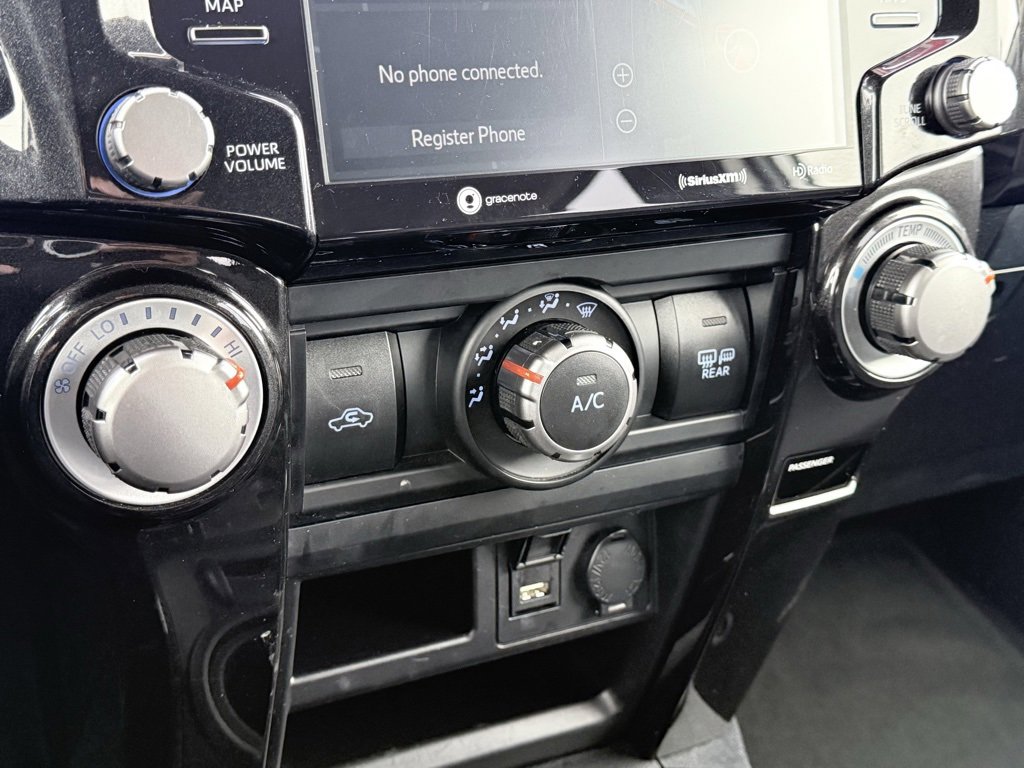 Used 2024 Toyota 4Runner TRD Off-Road Premium image 17