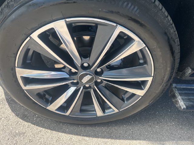 Certified 2025 Cadillac Escalade ESV Sport AWD/4WD image 27