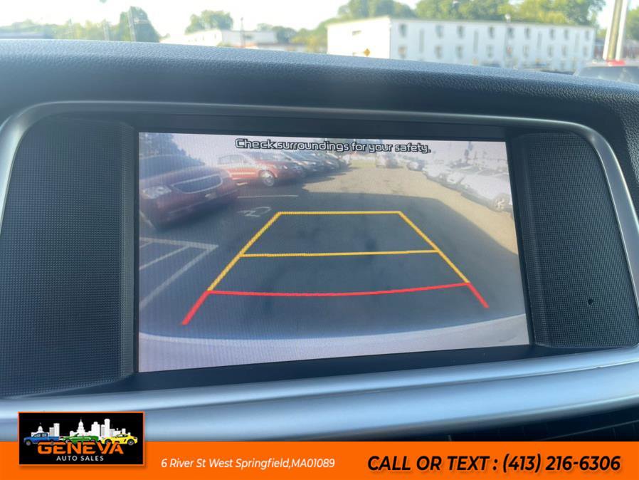 Used 2019 Kia Optima S w/ S Panoramic Sunroof Package image 16