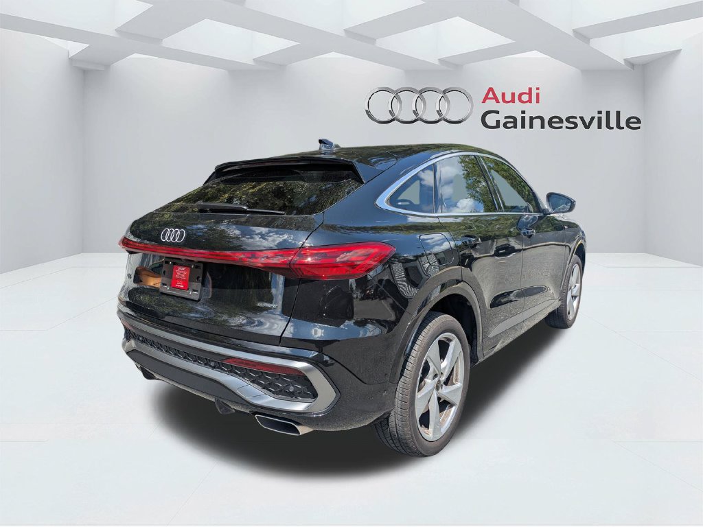Used 2025 Audi Q5 Premium Plus AWD/4WD image 4