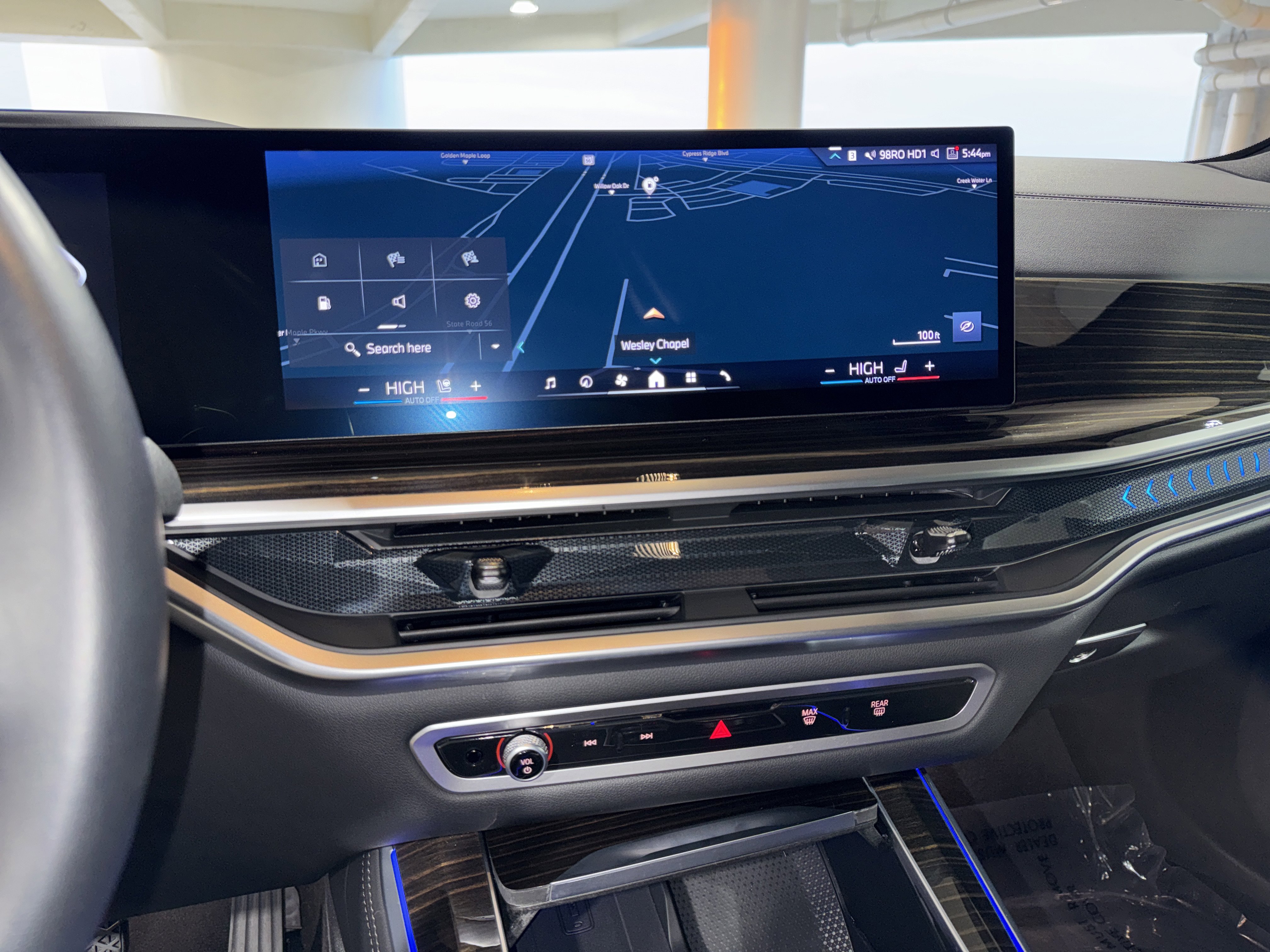 Used 2025 BMW X5 xDrive40i image 26