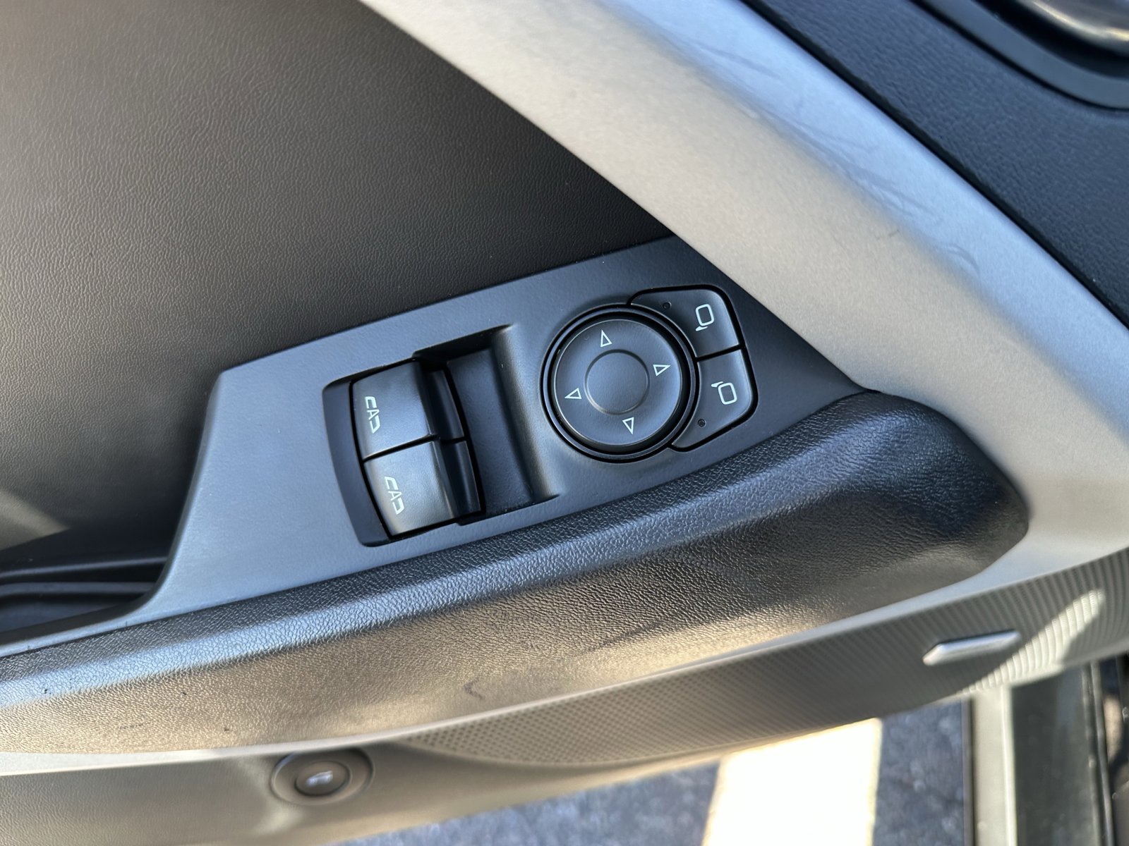 Certified 2019 Chevrolet Camaro LT w/ Technology Package image 25