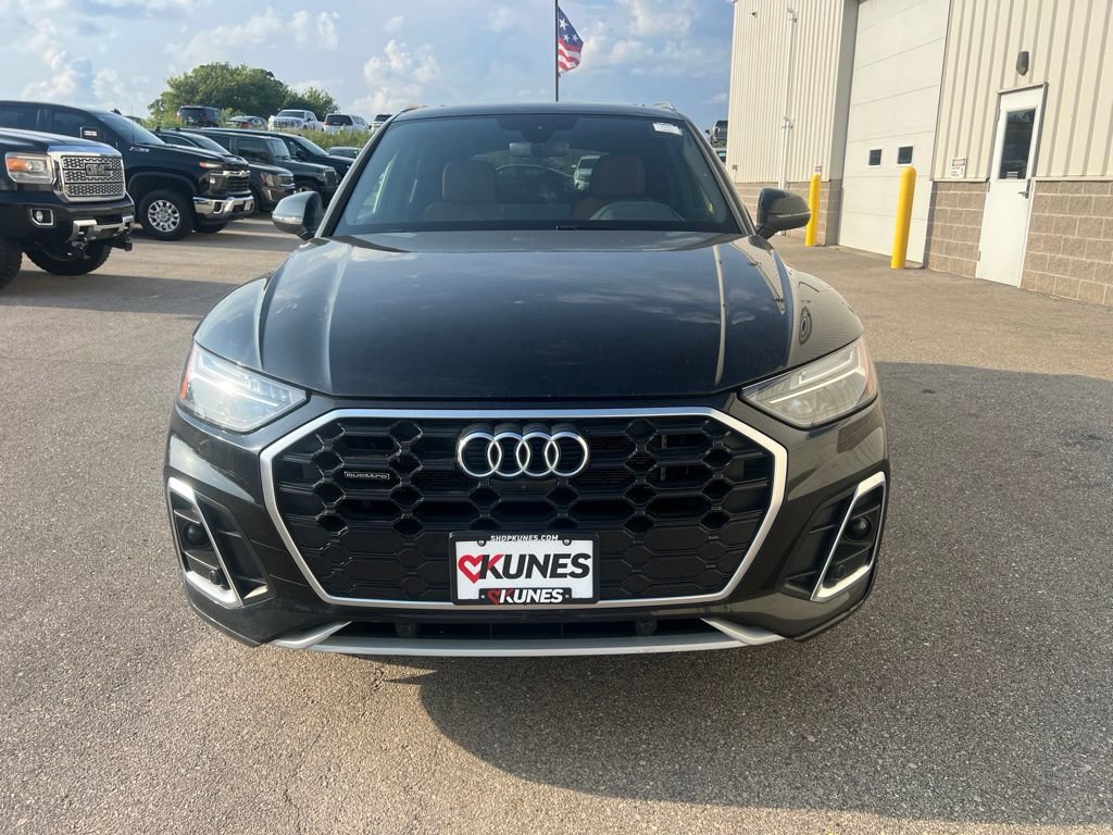 Used 2022 Audi Q5 e Premium Plus w/ Premium Plus Package AWD/4WD image 4