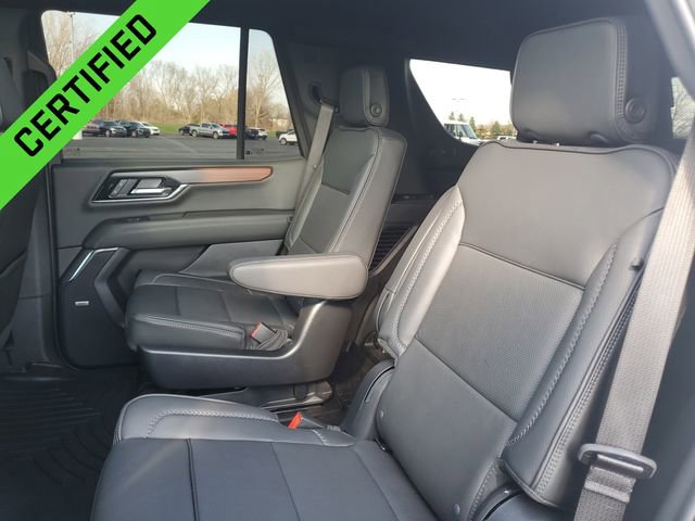 Used 2025 GMC Yukon Denali w/ Sun & Power Step Package image 27