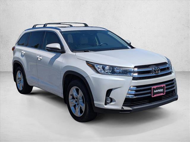 Used 2019 Toyota Highlander Limited AWD/4WD image 3