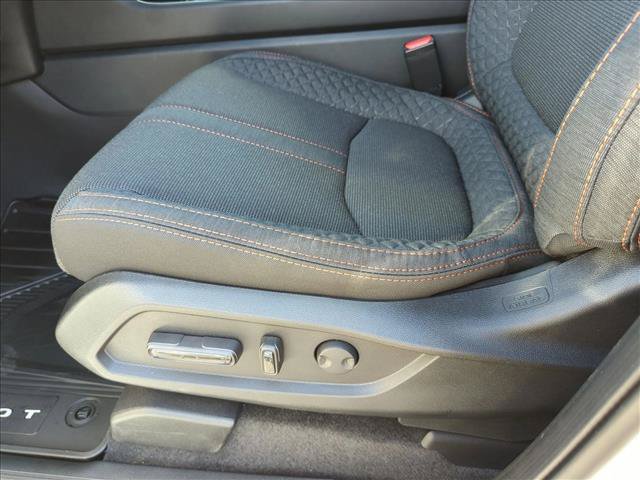 New 2026 Honda Pilot Sport image 4