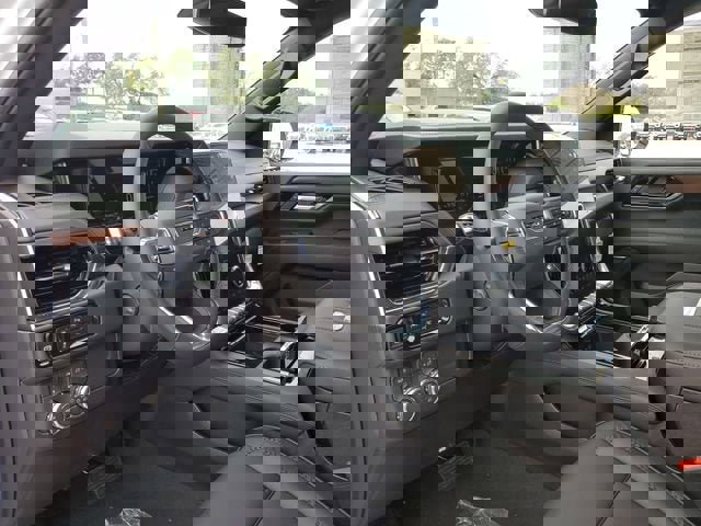 New 2026 GMC Yukon XL Denali w/ Sun & Power Step Package image 20