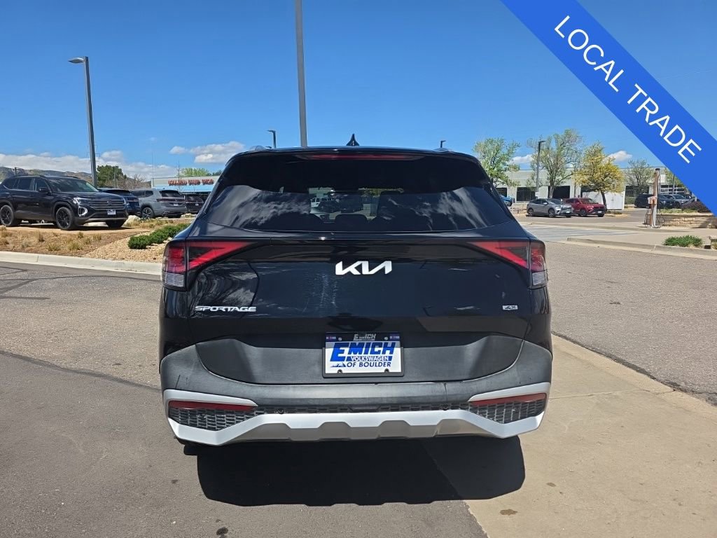 Used 2025 Kia Sportage EX image 4