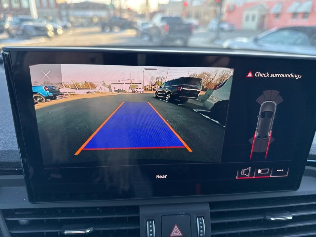 Used 2024 Audi Q5 2.0T Premium image 61