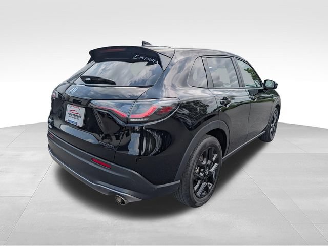 Used 2025 Honda HR-V Sport image 7