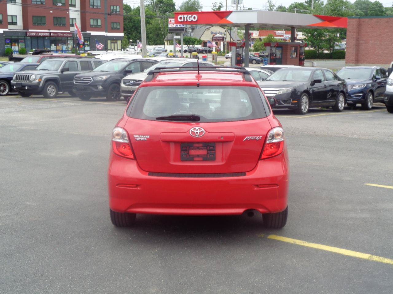 Used 2009 Toyota Matrix FWD image 13