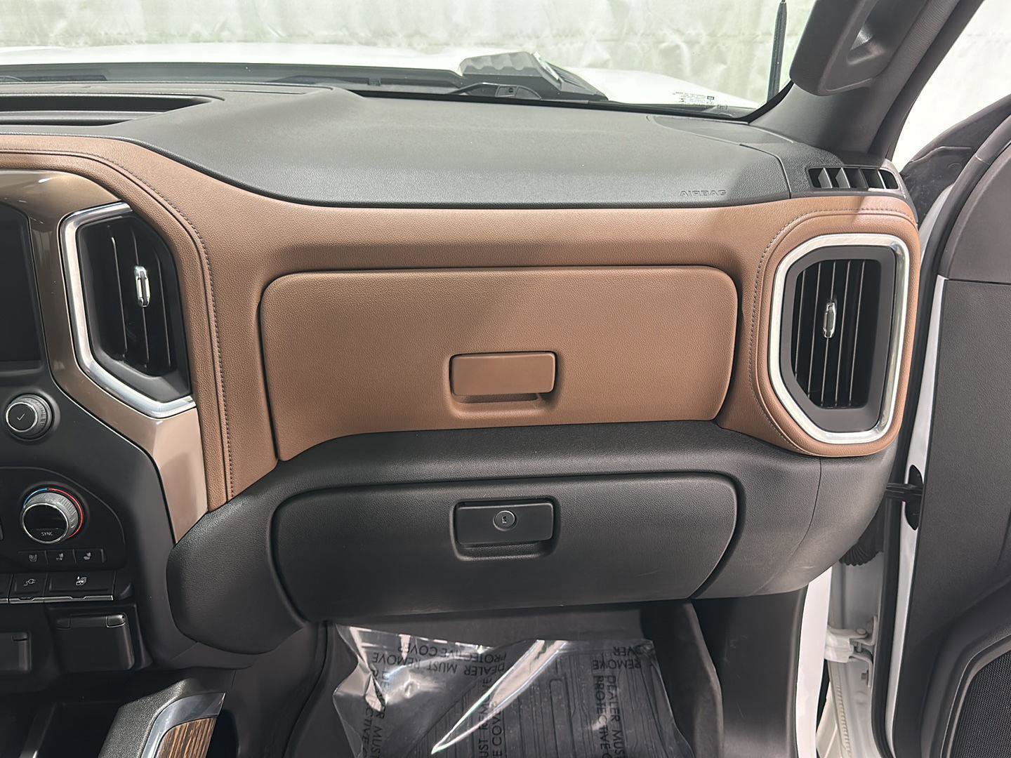 Used 2023 Chevrolet Silverado 2500 High Country image 29