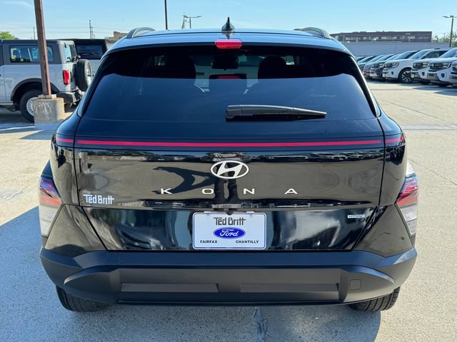 Used 2025 Hyundai Kona SEL AWD/4WD image 9