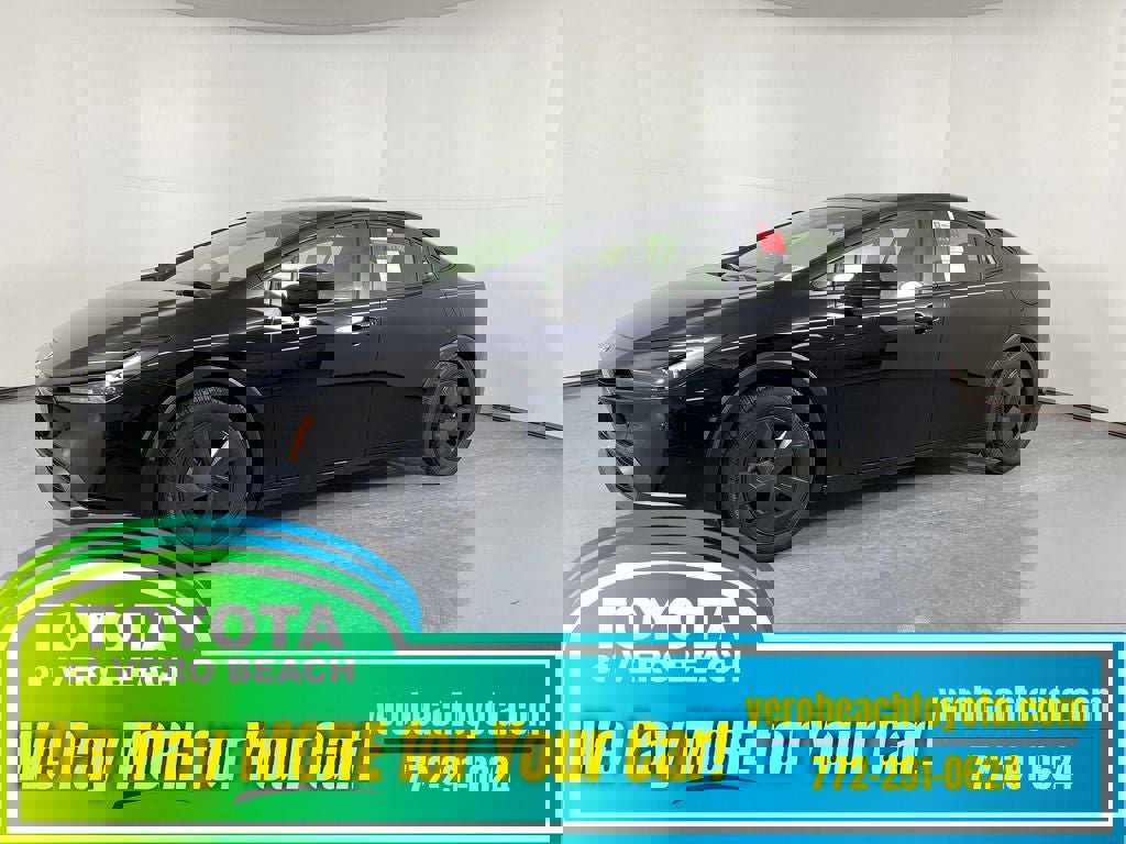 New 2025 Toyota Prius LE