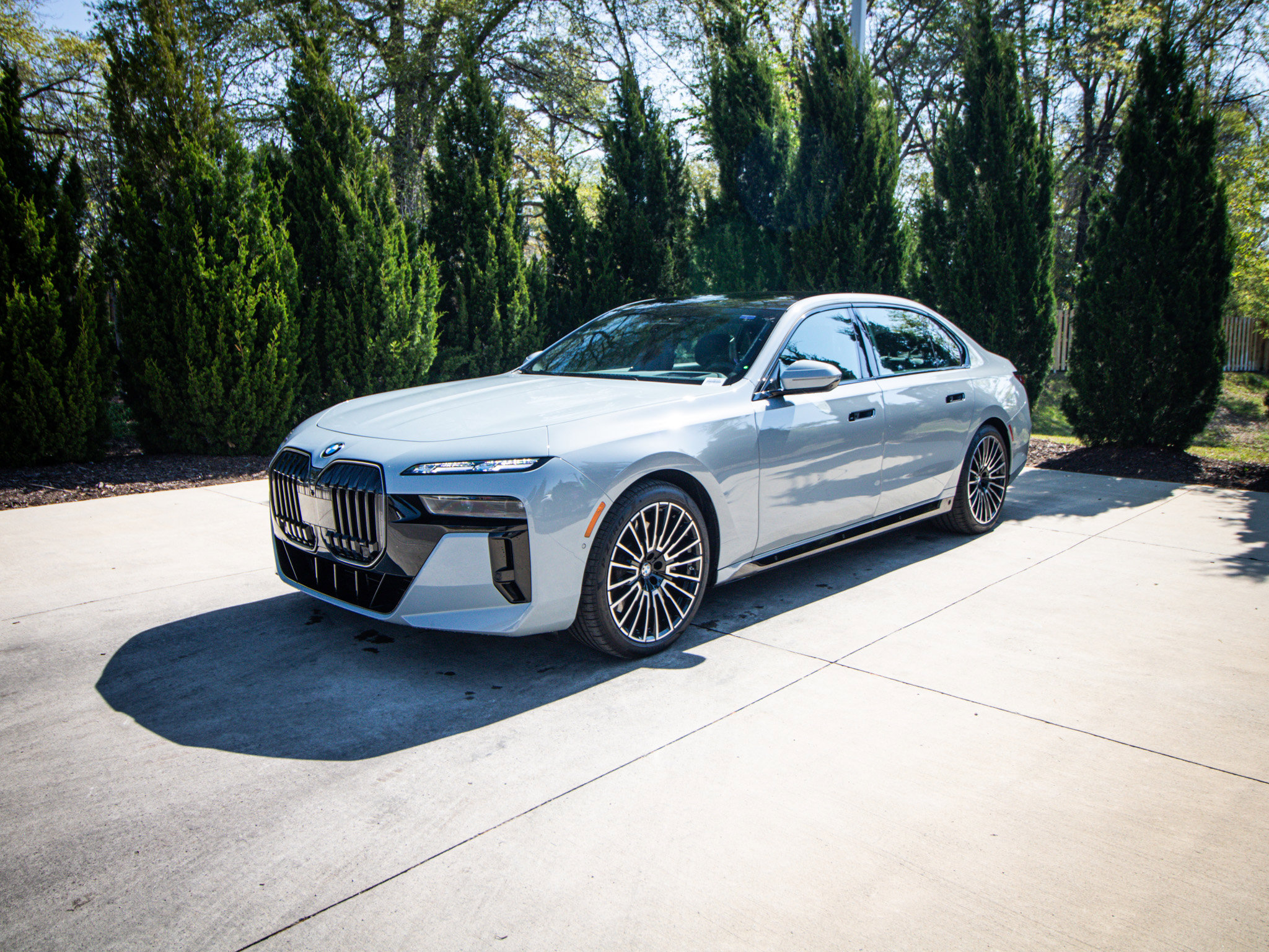 Used 2026 BMW 760i xDrive w/ Executive Package image 6