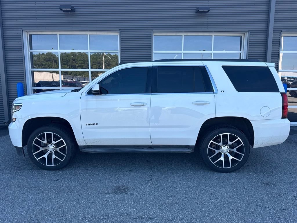 Used 2015 Chevrolet Tahoe LT w/ Luxury Package RWD image 2
