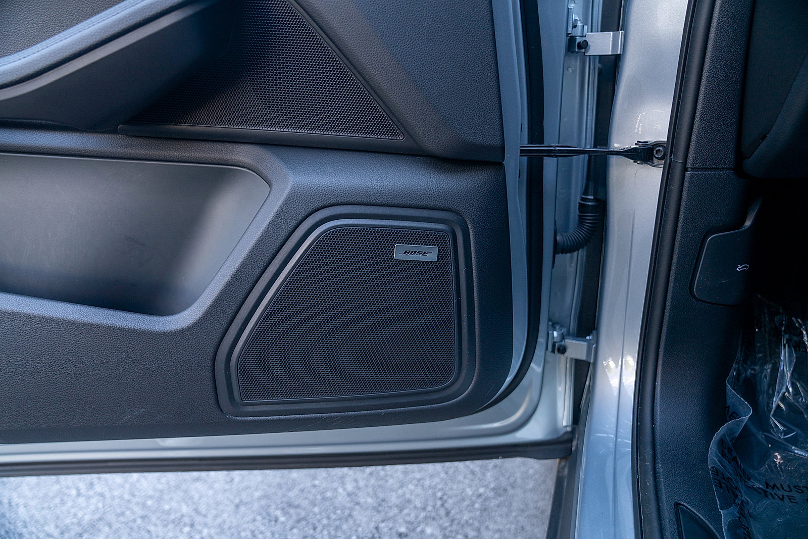 Certified 2025 Porsche Macan image 19