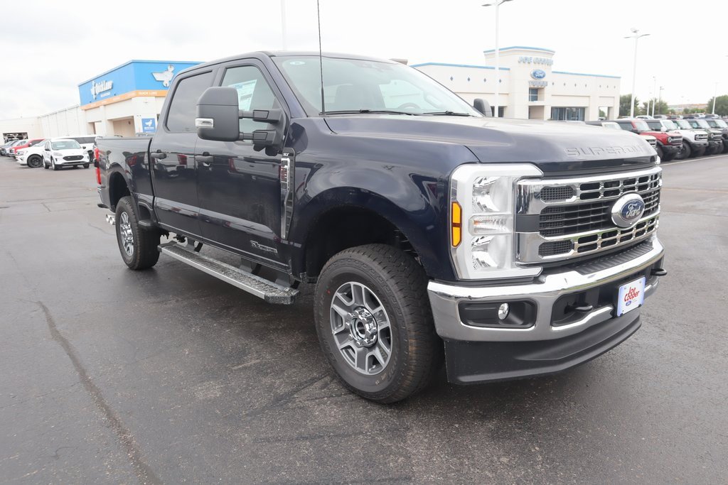 New 2025 Ford F250 XLT w/ 360-Degree Camera Package
