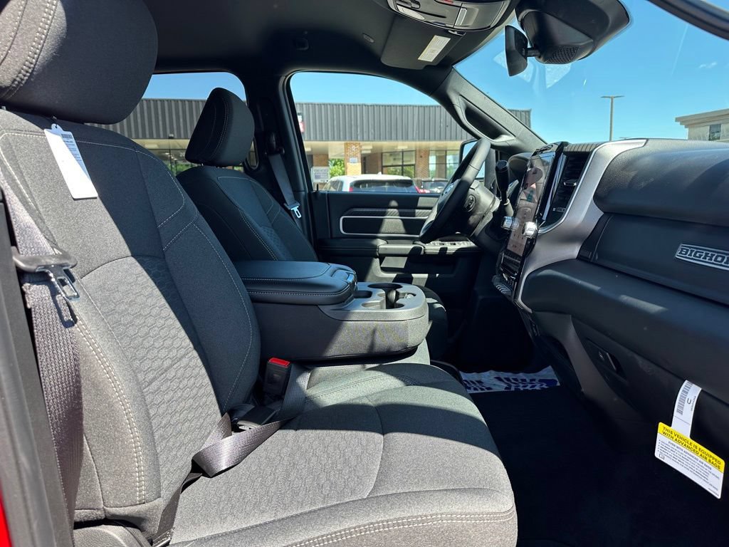 New 2026 RAM 2500 Big Horn AWD/4WD image 25