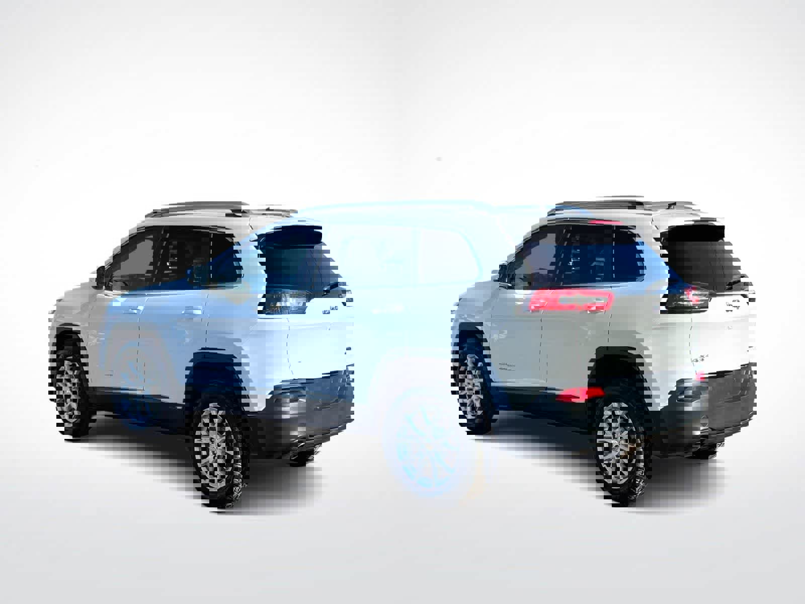 Used 2016 Jeep Cherokee Latitude w/ Cold Weather Group image 6