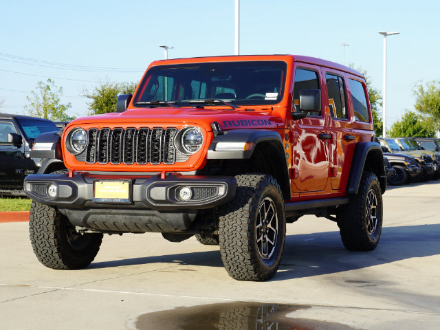 Certified 2024 Jeep Wrangler Unlimited Rubicon w/ Technology Group AWD/4WD image 2