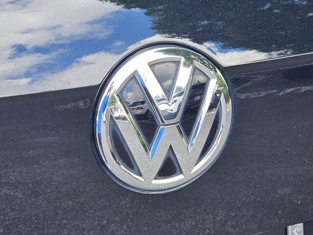 Used 2018 Volkswagen Tiguan S FWD image 29