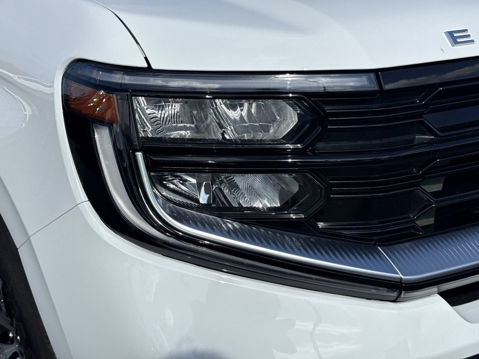 Certified 2025 Ford Expedition Platinum AWD/4WD image 11
