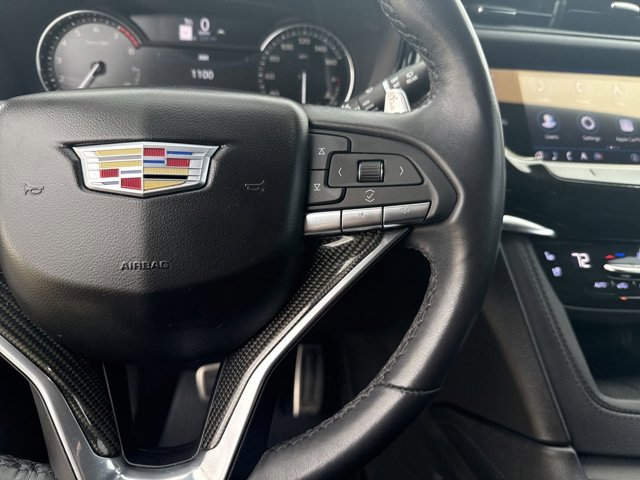 Used 2023 Cadillac XT6 Sport image 27