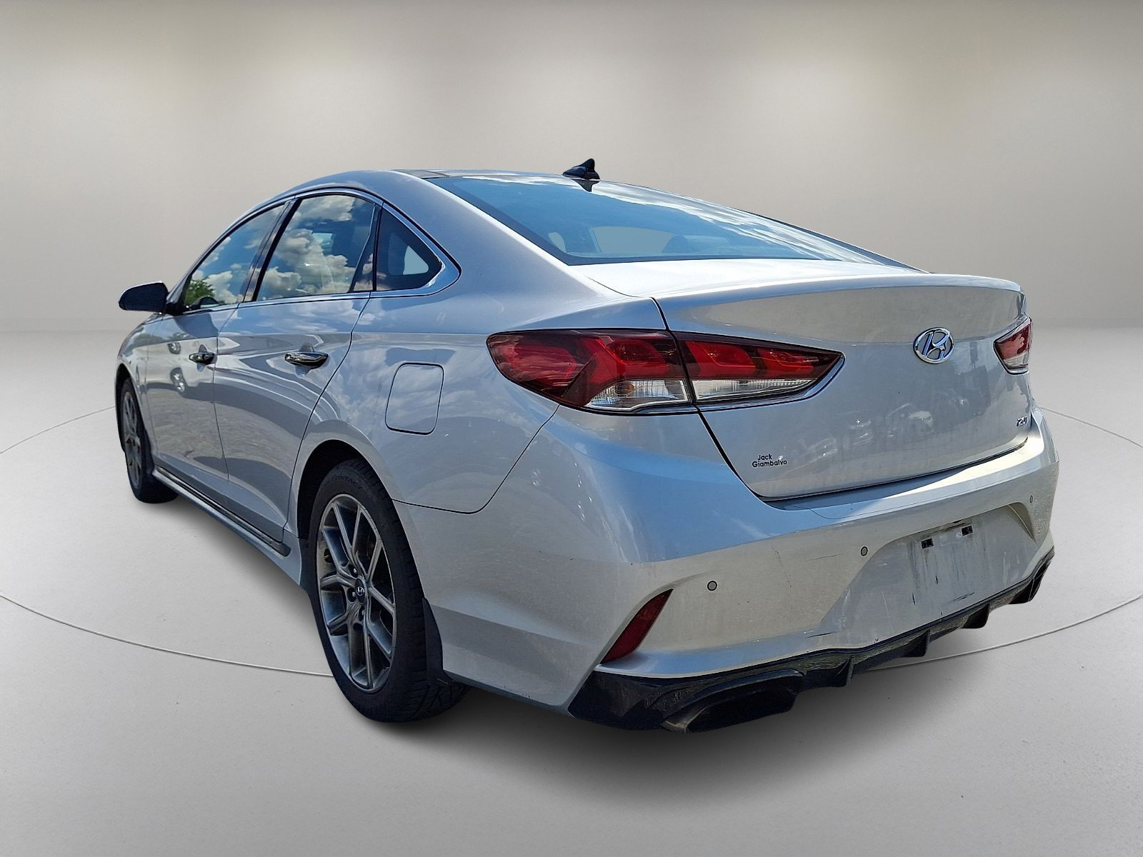 Used 2018 Hyundai Sonata Limited FWD image 6