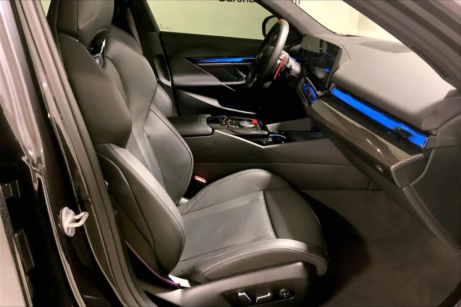 Used 2025 BMW M5 Touring w/ Executive Package AWD/4WD image 8