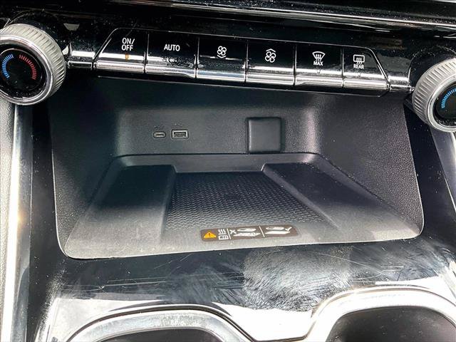 Used 2025 Chevrolet Traverse LT FWD image 26