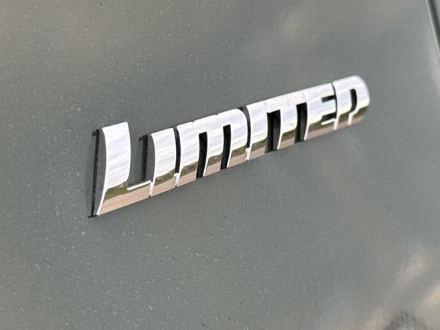 Used 2023 Toyota Tundra Limited AWD/4WD image 6