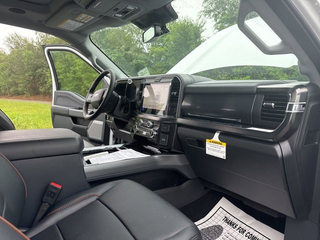 New 2025 Ford F350 Lariat w/ Lariat Ultimate Package image 23
