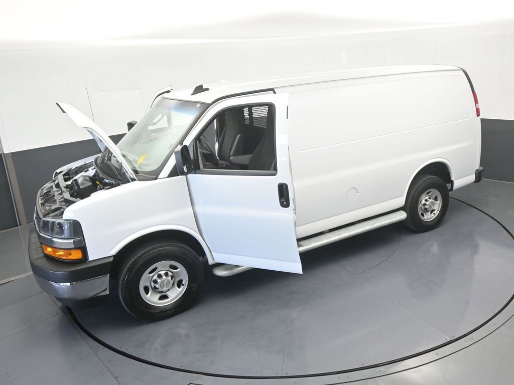 Used 2024 Chevrolet Express 2500 Work Van w/ Driver Convenience Package image 57