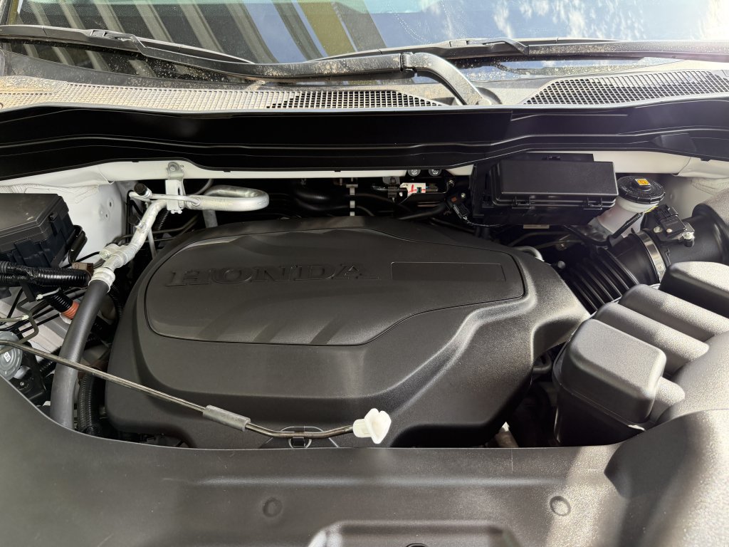 Used 2025 Honda Passport Black Edition image 43