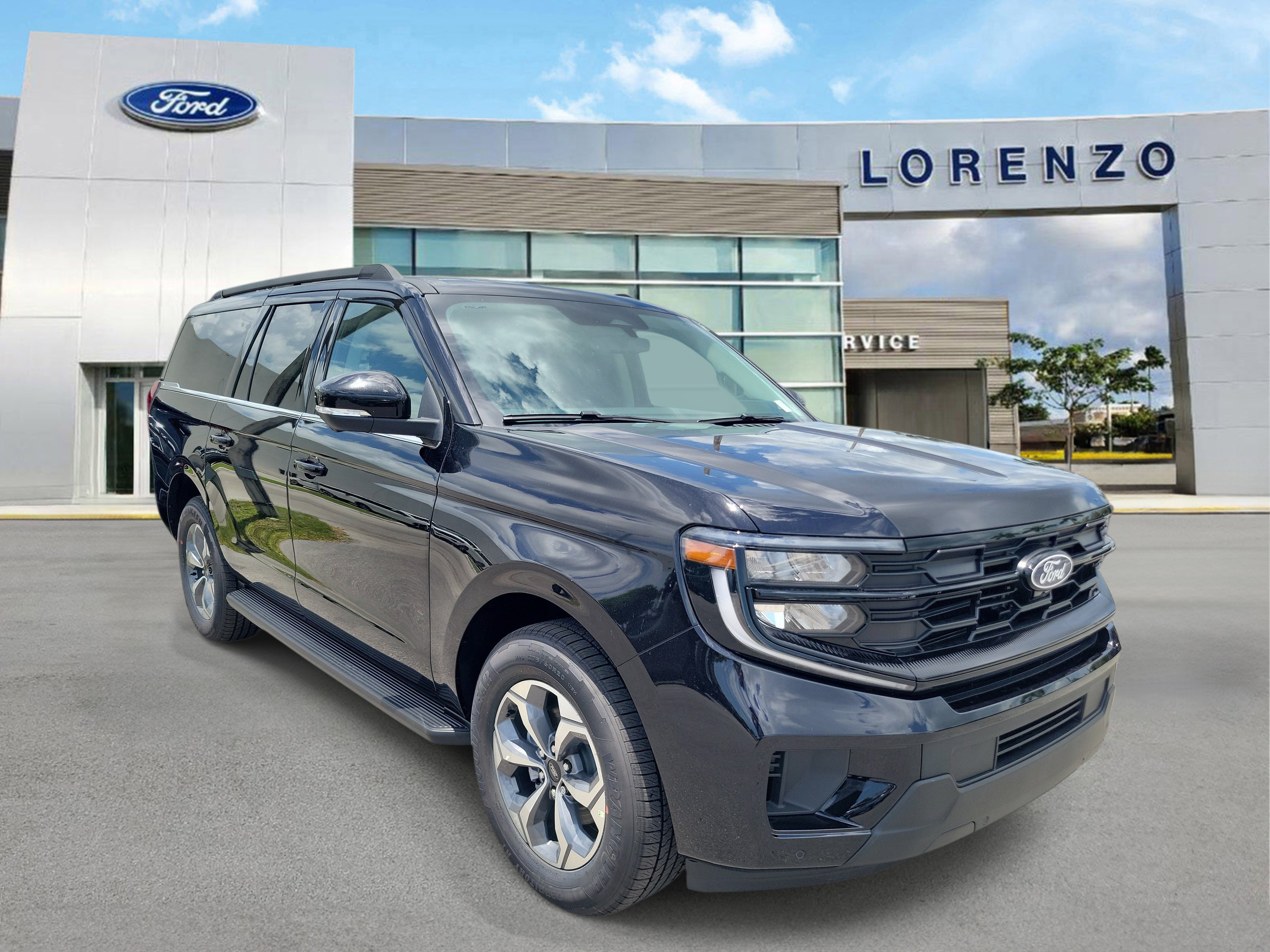 New 2027 Ford Expedition Max Active RWD image 3