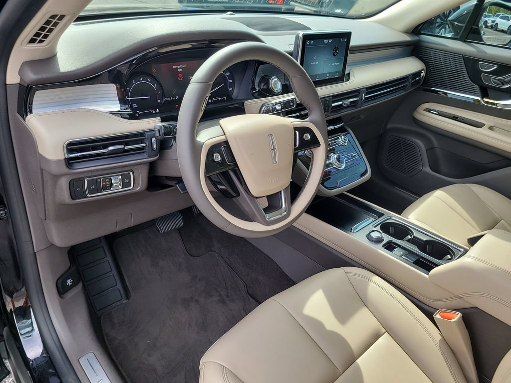Used 2022 Lincoln Corsair FWD image 16