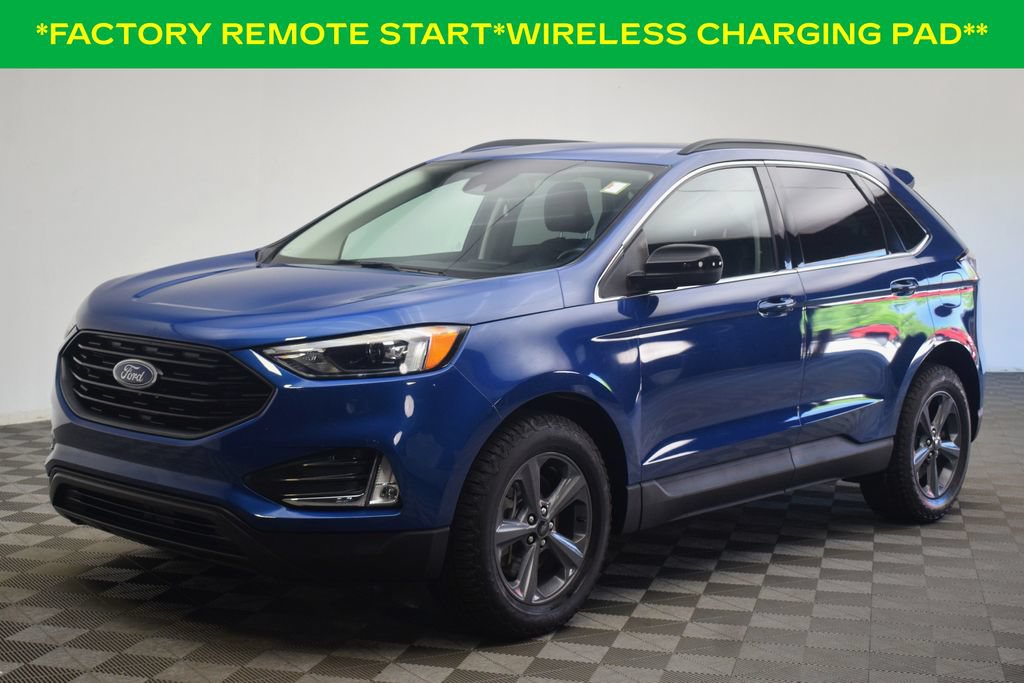 Used 2022 Ford Edge SEL w/ Sport Appearance Package AWD/4WD image 3