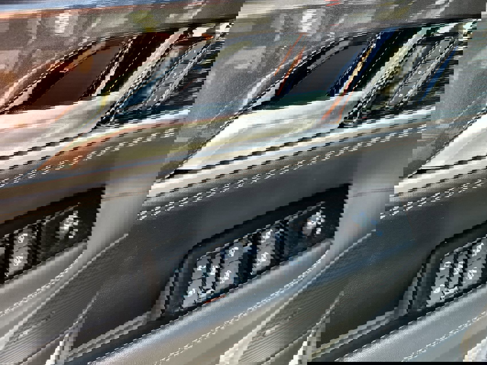 New 2024 Jeep Wagoneer 4WD w/ Convenience Group I image 13