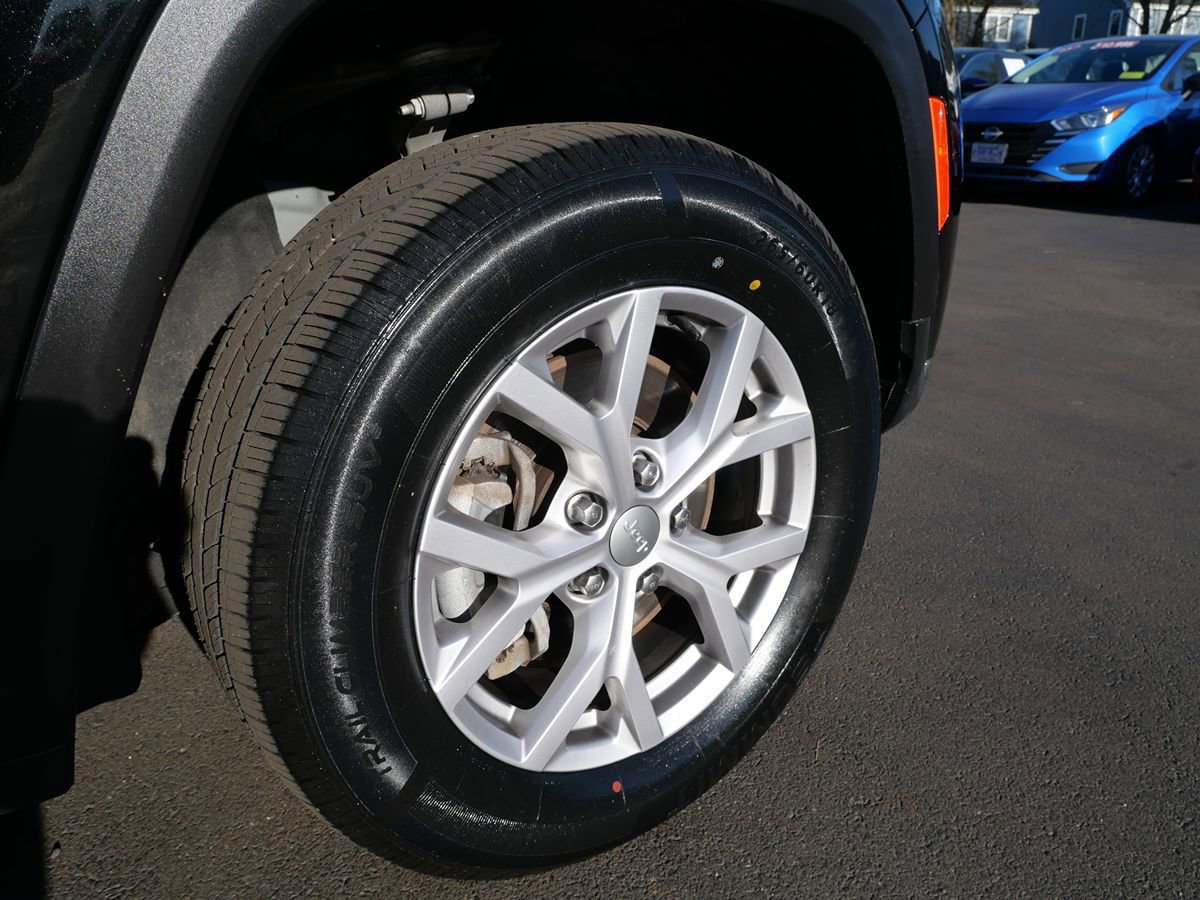 Used 2021 Jeep Grand Cherokee L Limited AWD/4WD image 42
