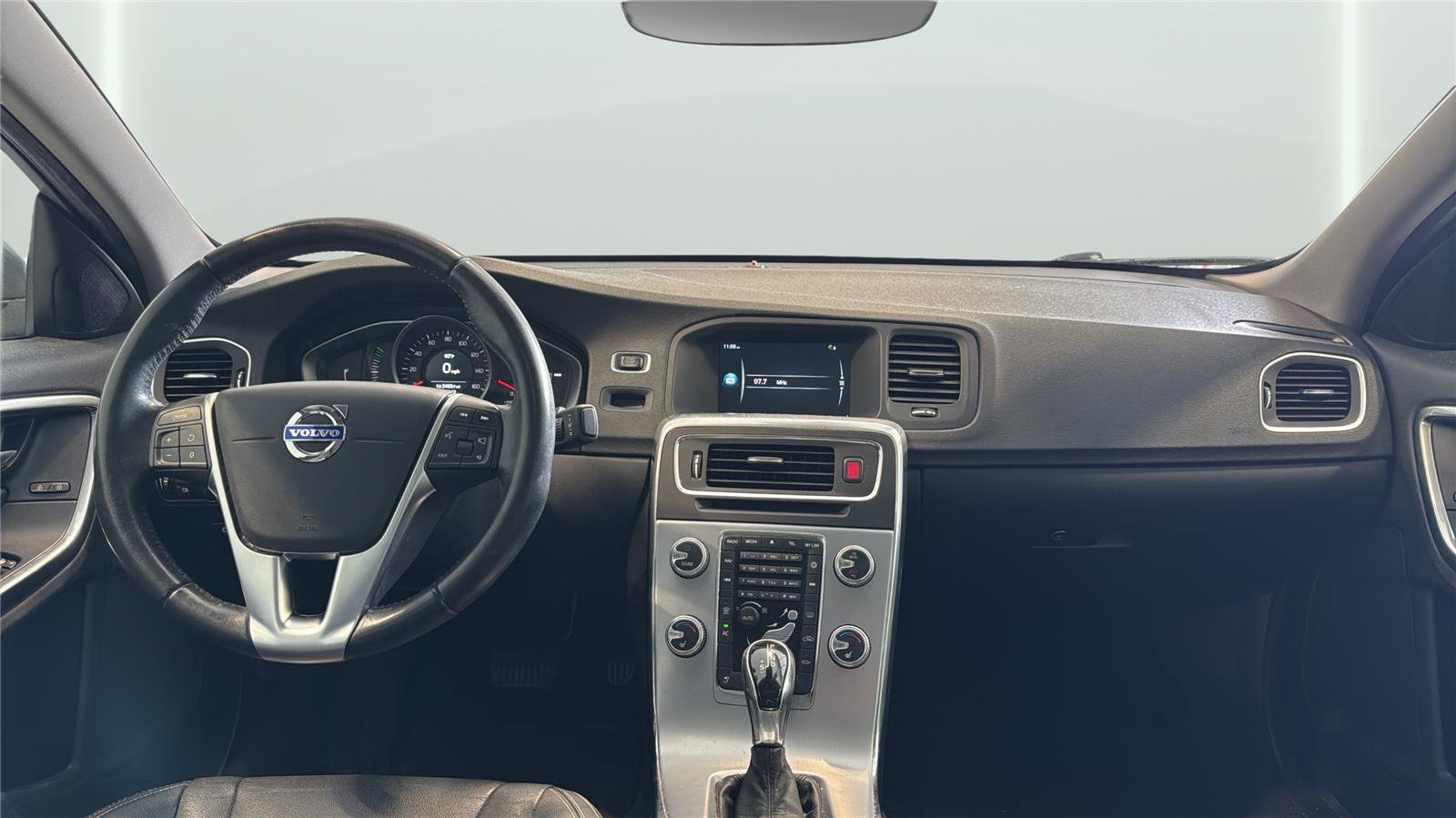 Used 2017 Volvo S60 T5 Dynamic w/ Protection Package image 11