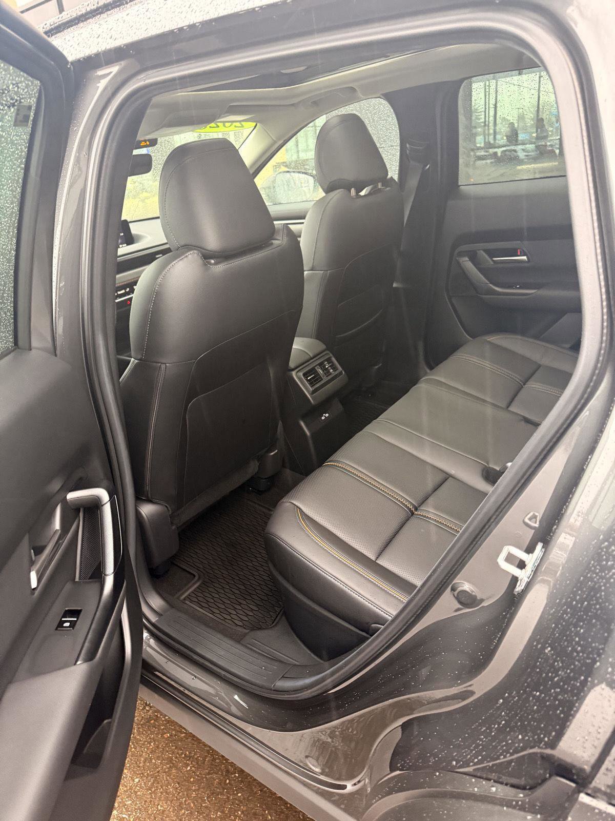 Used 2025 MAZDA CX-50 AWD 2.5 Hybrid w/ Weather Package image 11