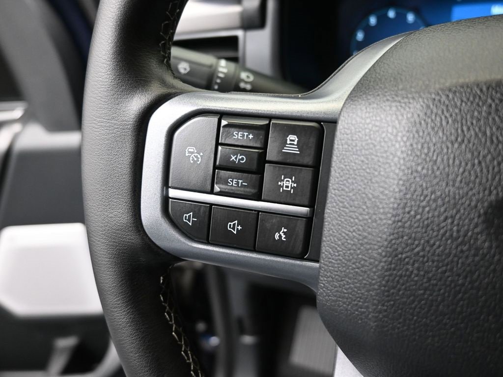 Certified 2025 Ford F150 Lariat w/ Equipment Group 502A High image 32