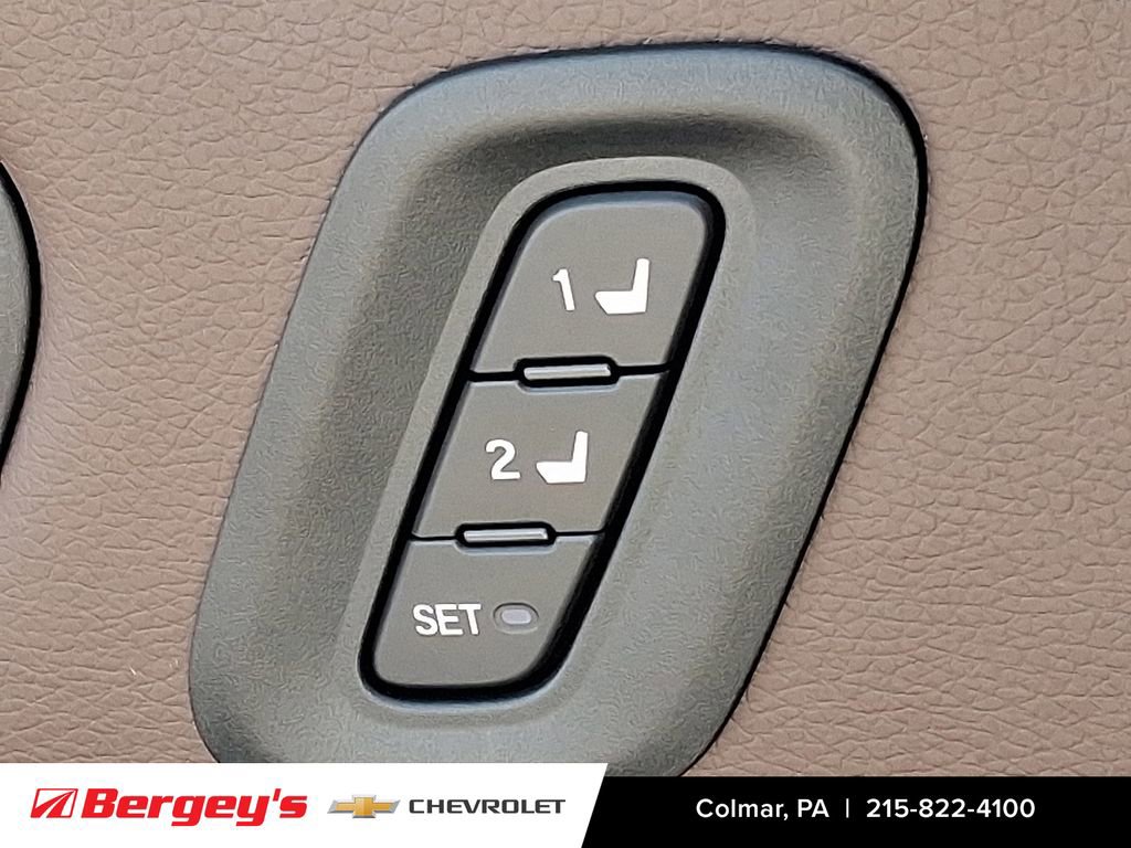 Used 2023 Honda Pilot Elite image 32