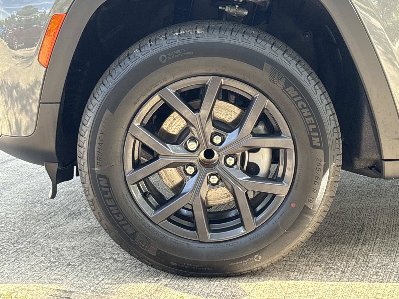 New 2027 Jeep Grand Cherokee Altitude RWD image 10
